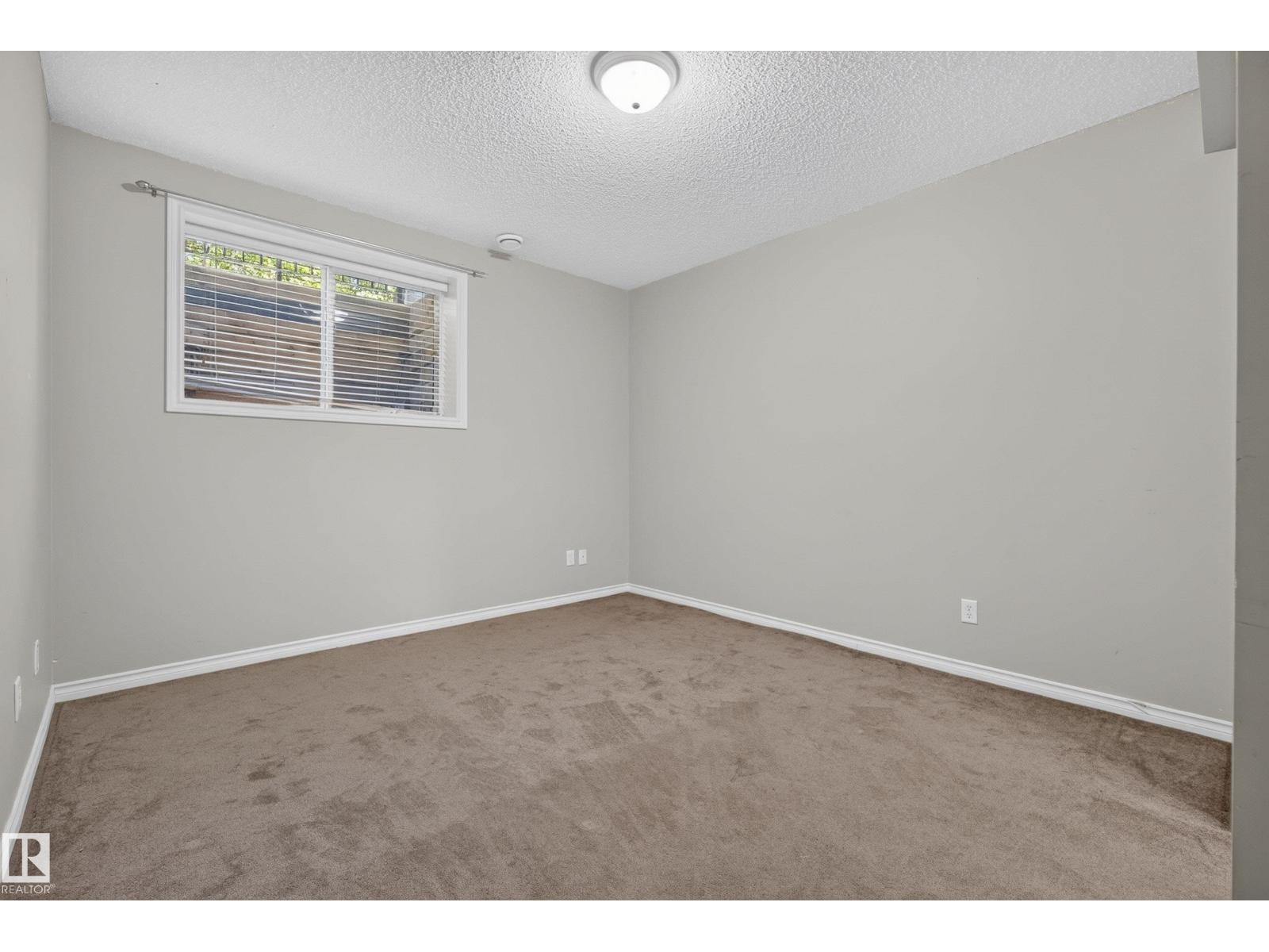 #113 3010 33 AV NW - 21