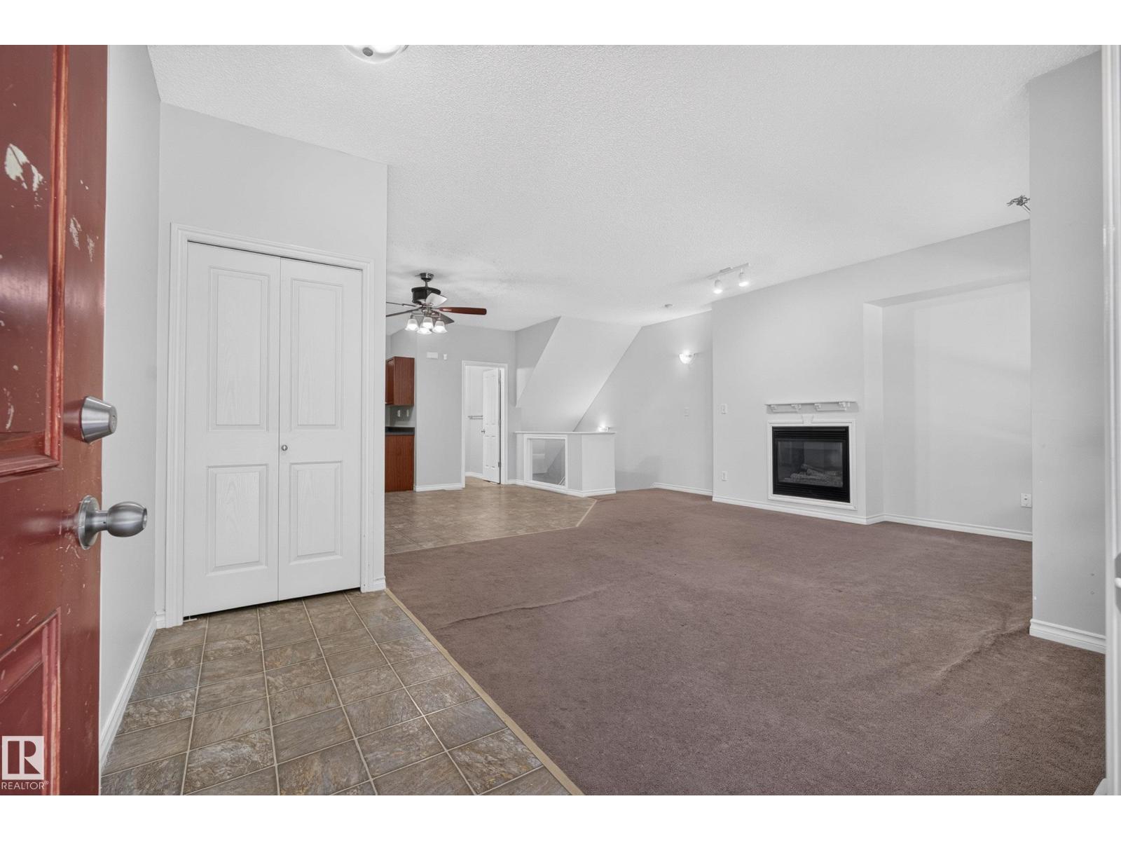 #113 3010 33 AV NW - 8