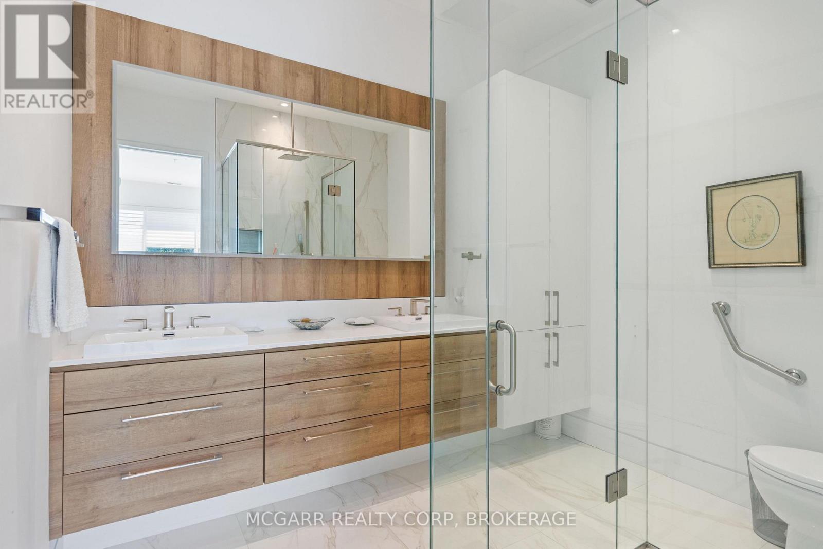 #401 77 YATES STREET - 21