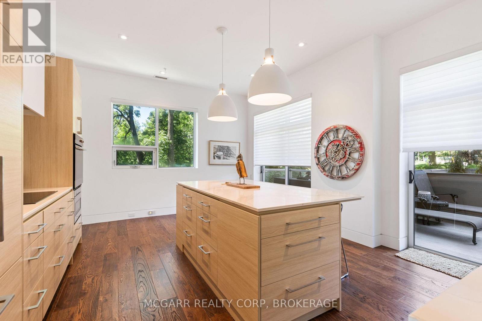 #401 77 YATES STREET - 8