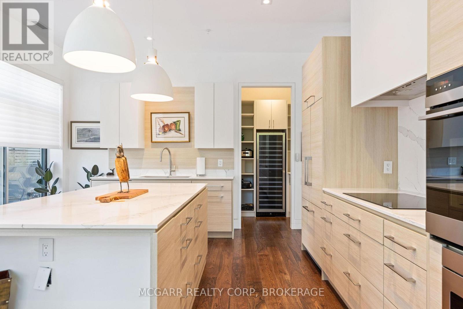 #401 77 YATES STREET - 7