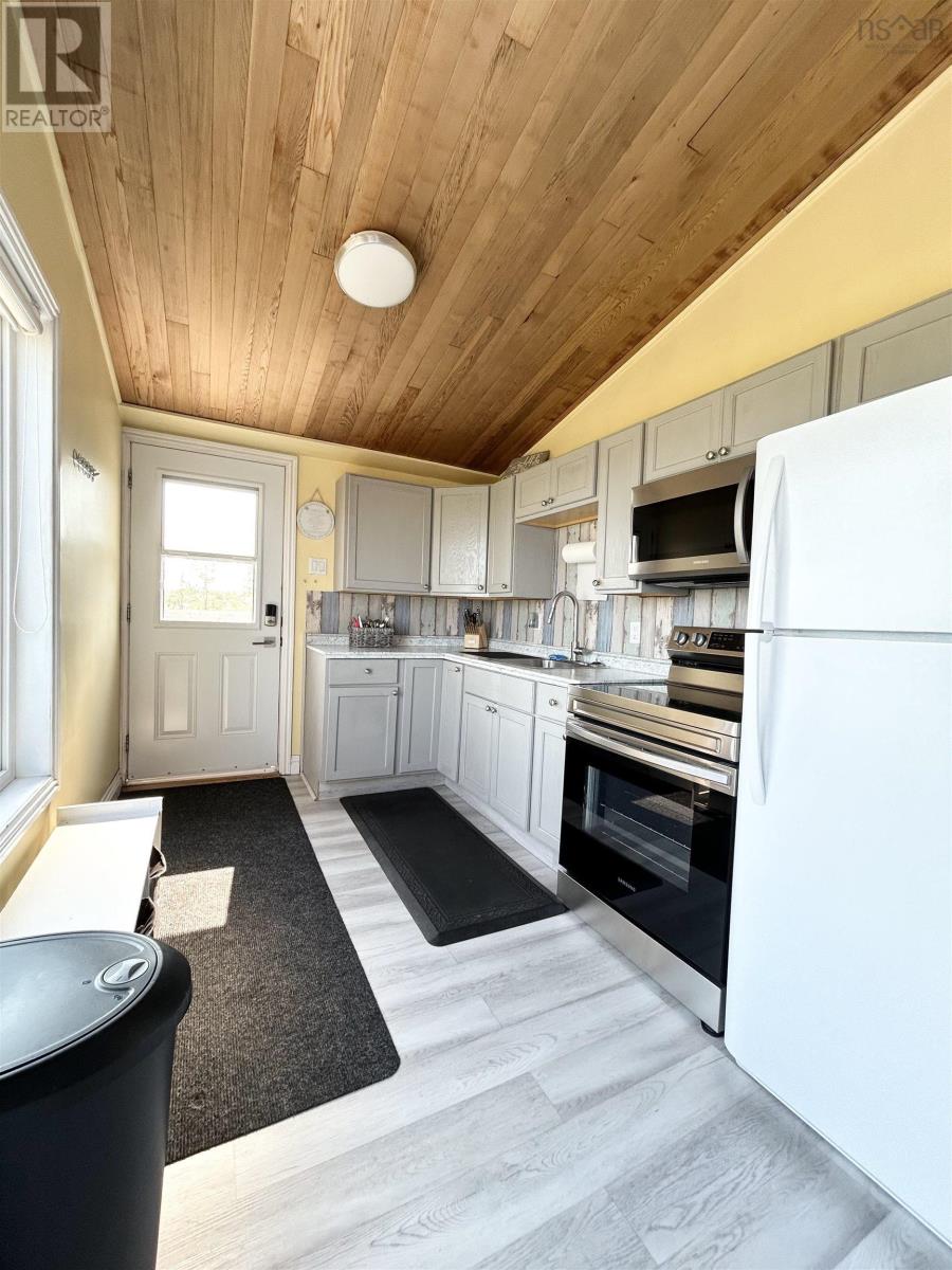 2914 Malagash Road - 6