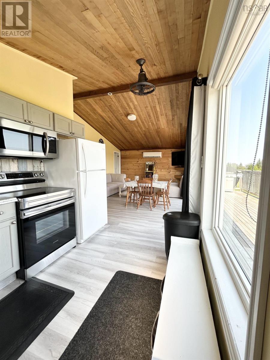 2914 Malagash Road - 7