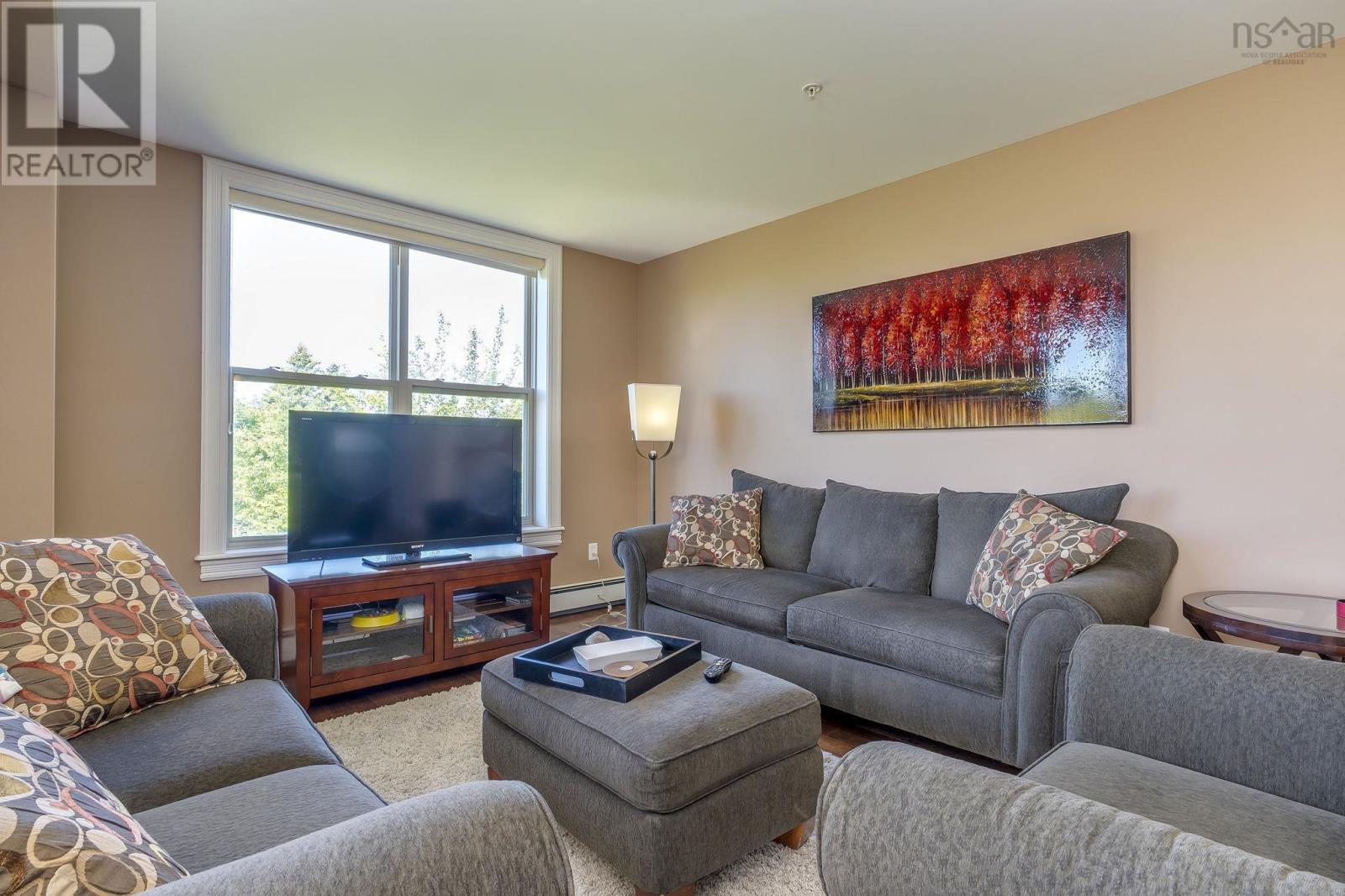 #203 87 Pebblecreek Crescent - 17