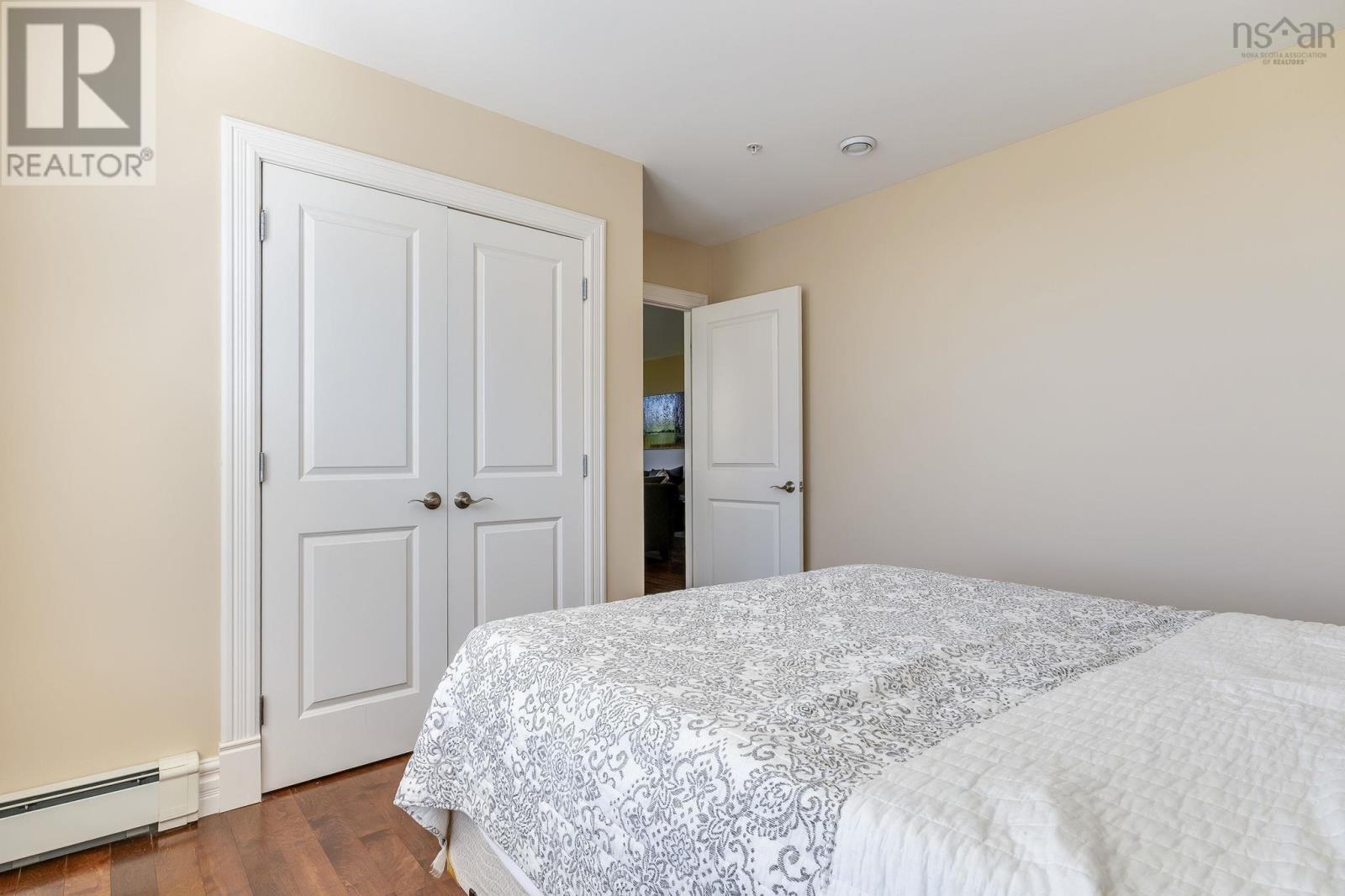 #203 87 Pebblecreek Crescent - 25