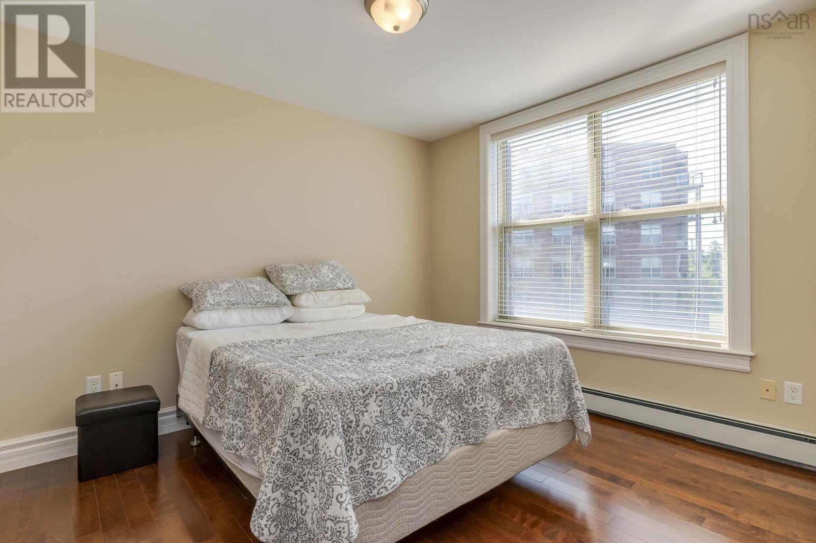 #203 87 Pebblecreek Crescent - 26