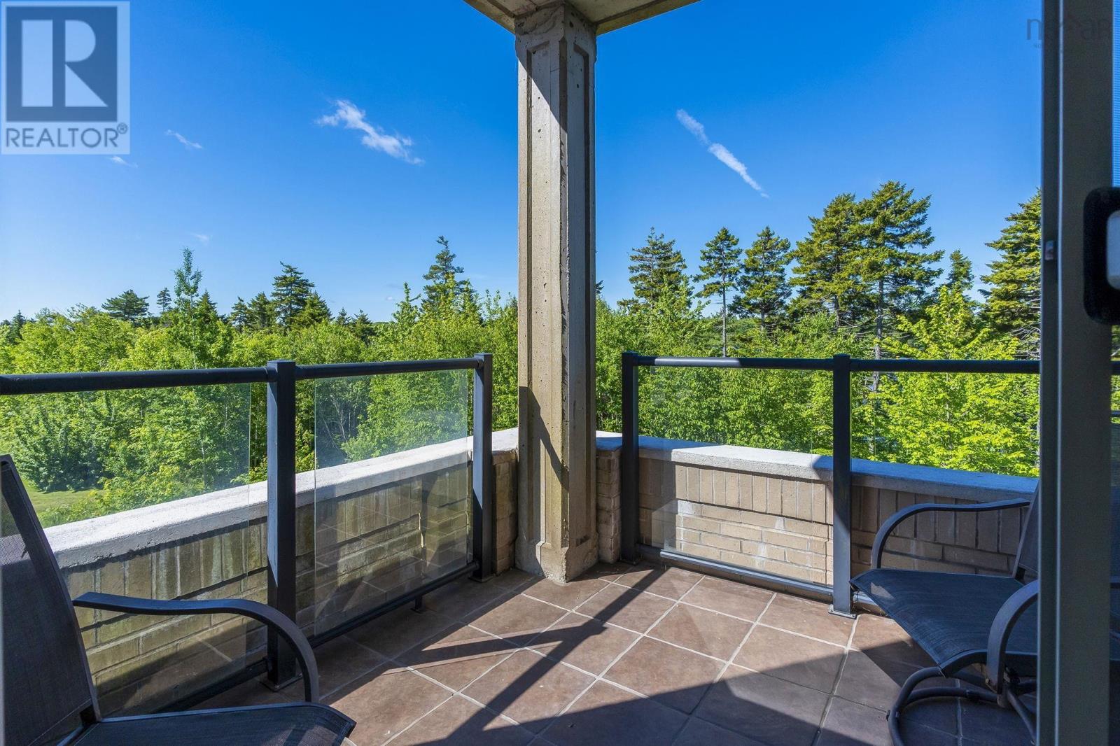 #203 87 Pebblecreek Crescent - 31