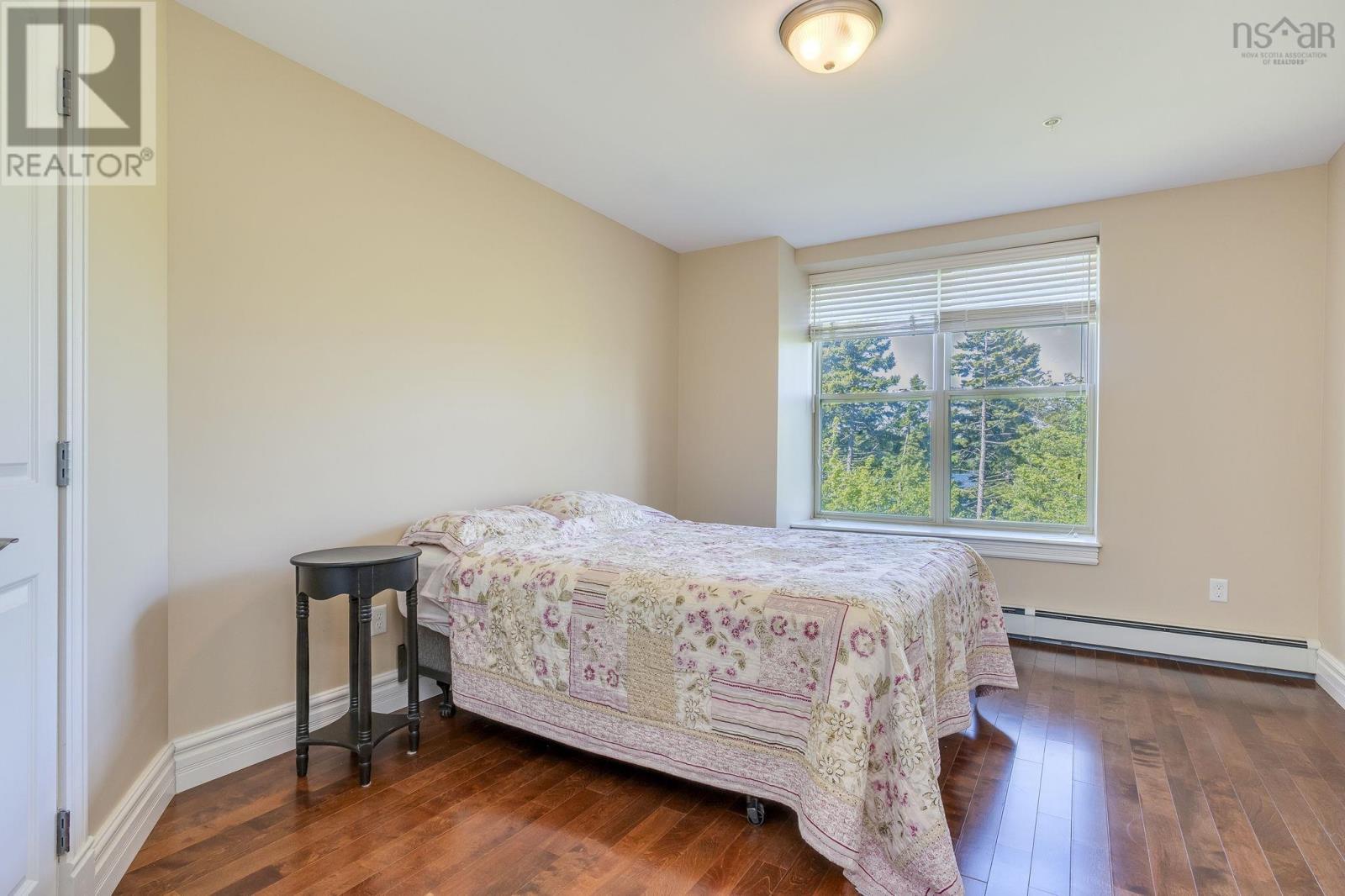 #203 87 Pebblecreek Crescent - 30