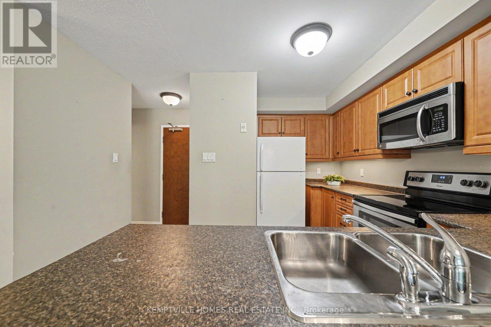 398 VAN BUREN STREET - Image 11