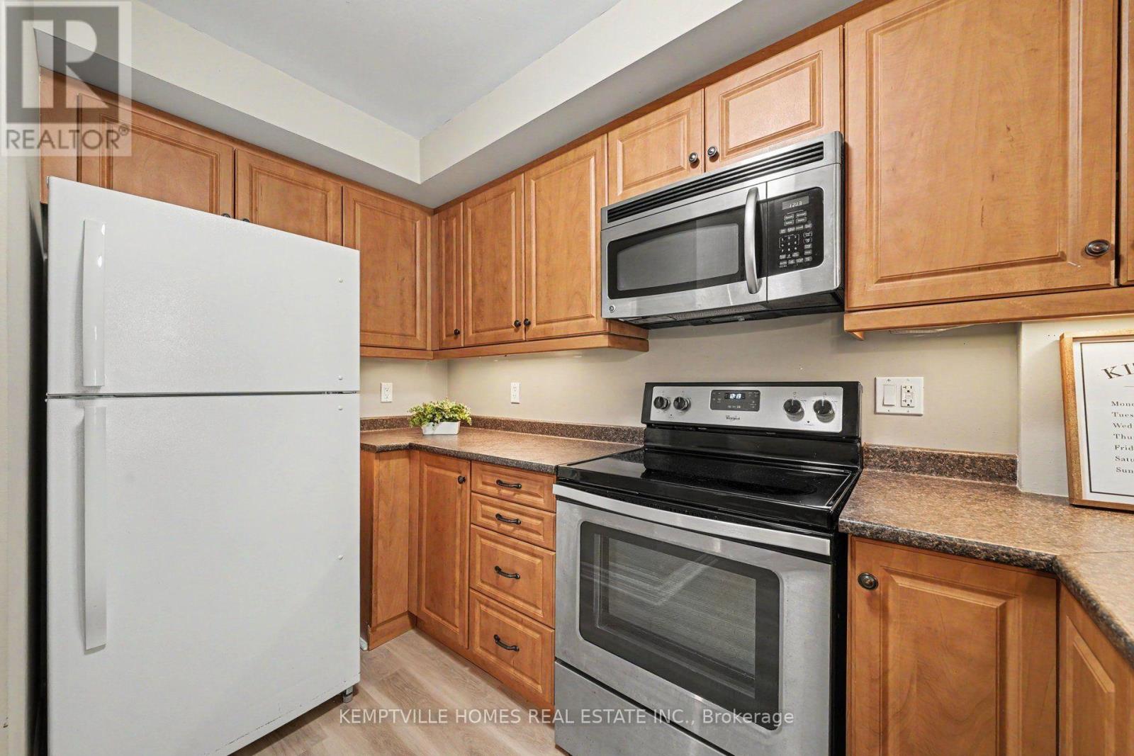 398 VAN BUREN STREET - 13