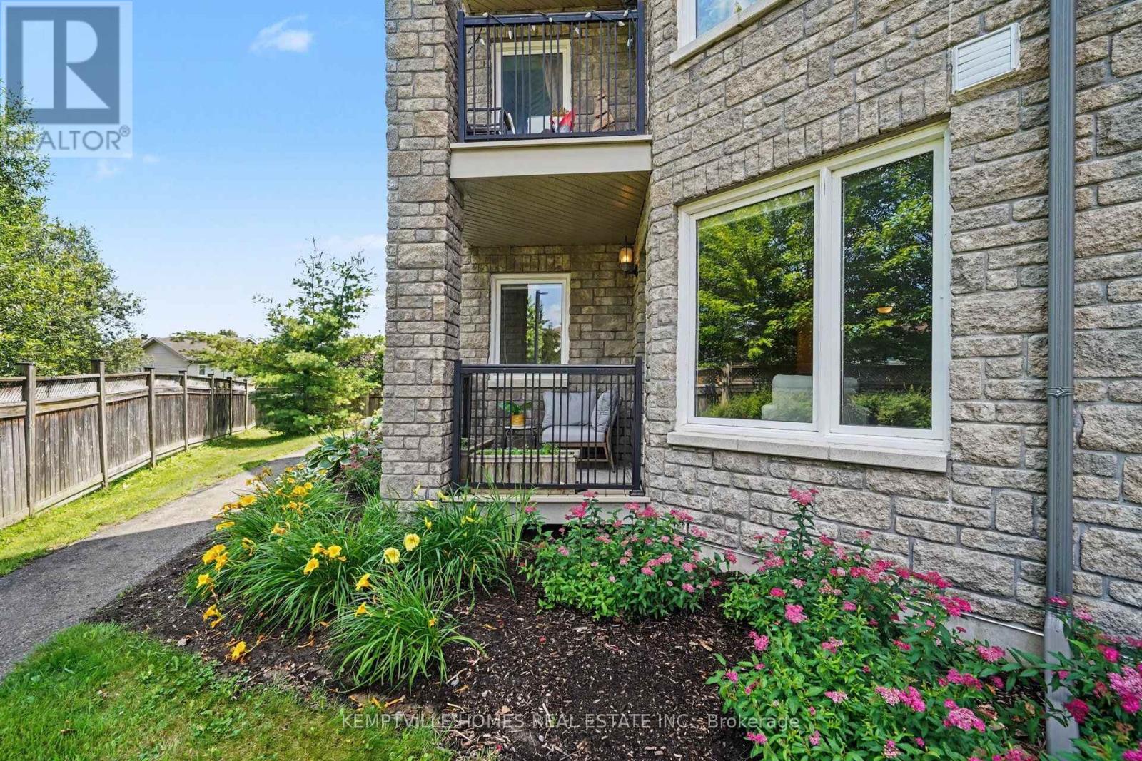 398 VAN BUREN STREET - 25