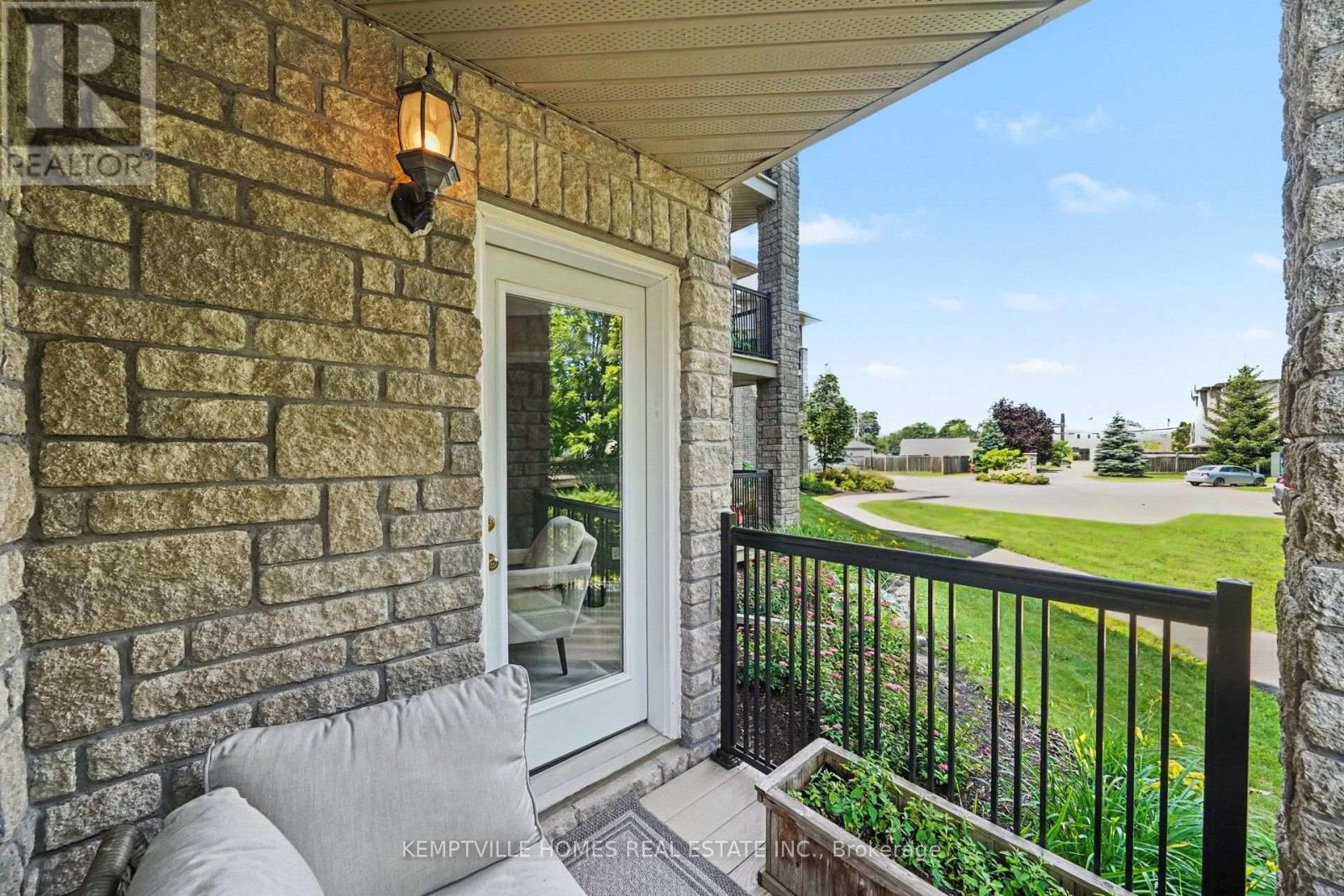 398 VAN BUREN STREET - 27