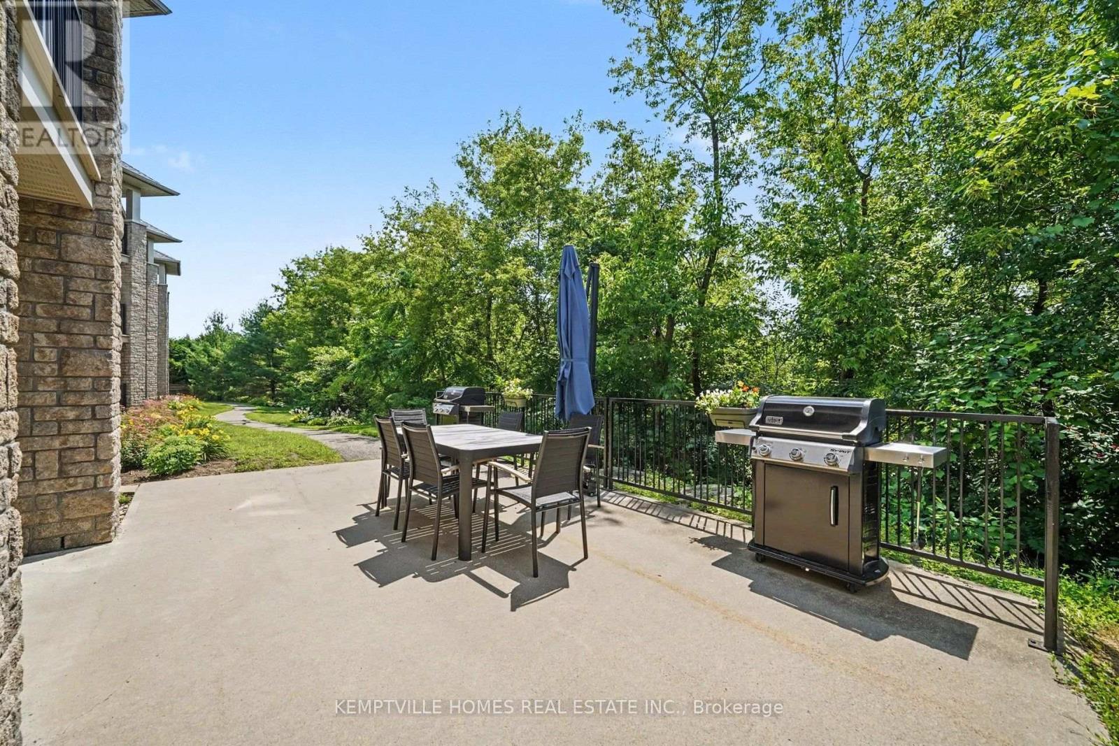 398 VAN BUREN STREET - Image 29