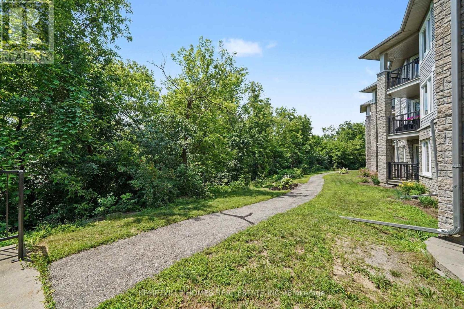 398 VAN BUREN STREET - Image 30