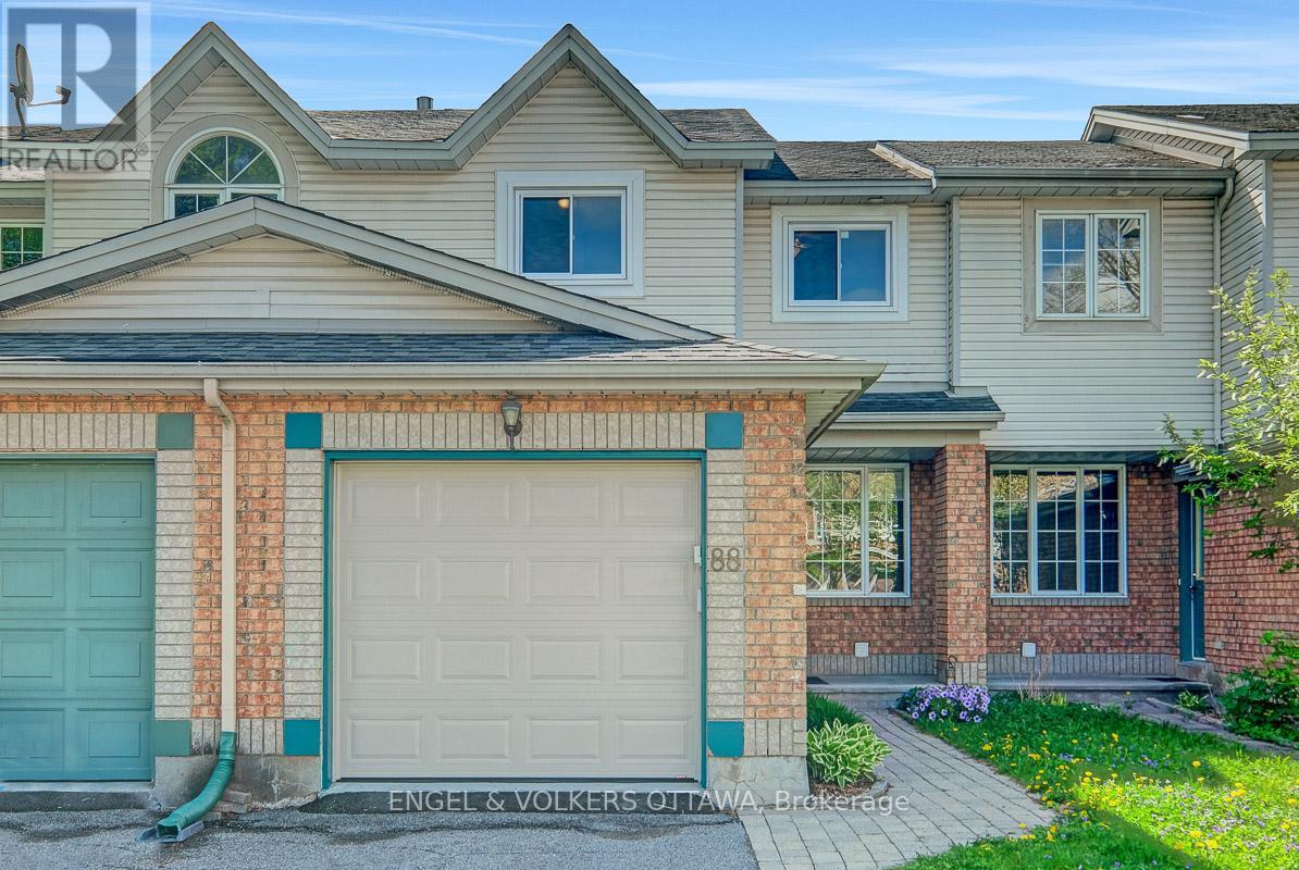 88 KINCARDINE DRIVE - 1