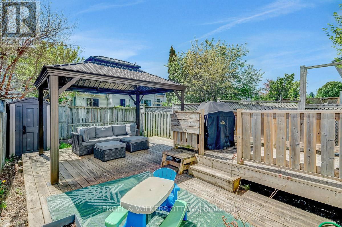 88 KINCARDINE DRIVE - 40