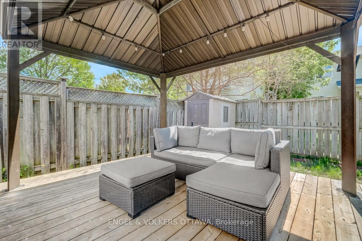 88 KINCARDINE DRIVE - 44