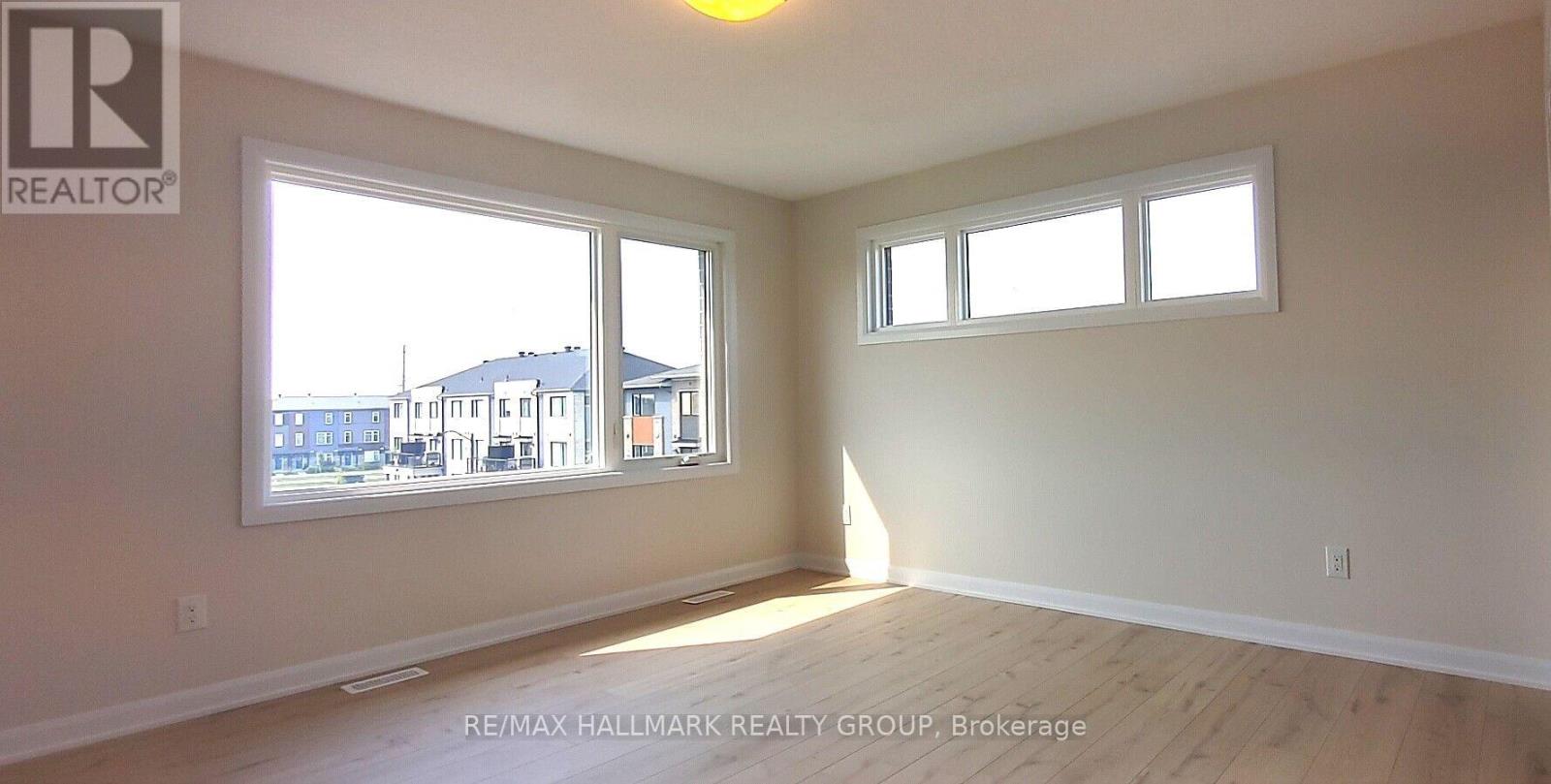603 FEEDMILL PRIVATE, Ottawa. Luxury613. By Peter Sagos - Image 9