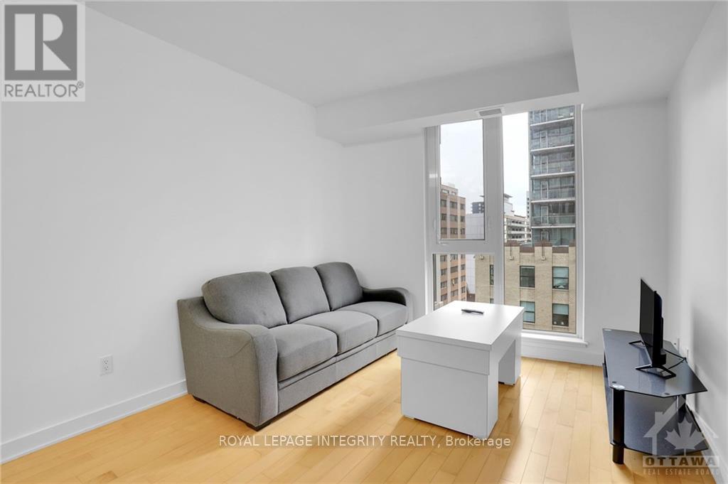 710 – 179 METCALFE STREET, Ottawa. Luxury613. By Peter Sagos - Image 10