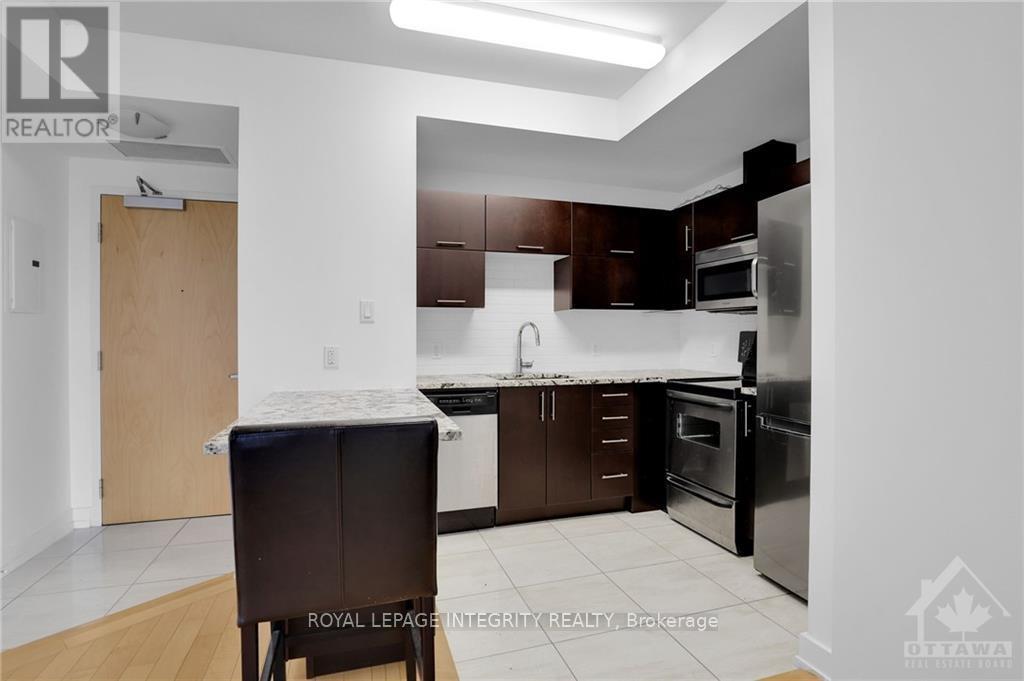 710 – 179 METCALFE STREET, Ottawa. Luxury613. By Peter Sagos - Image 13