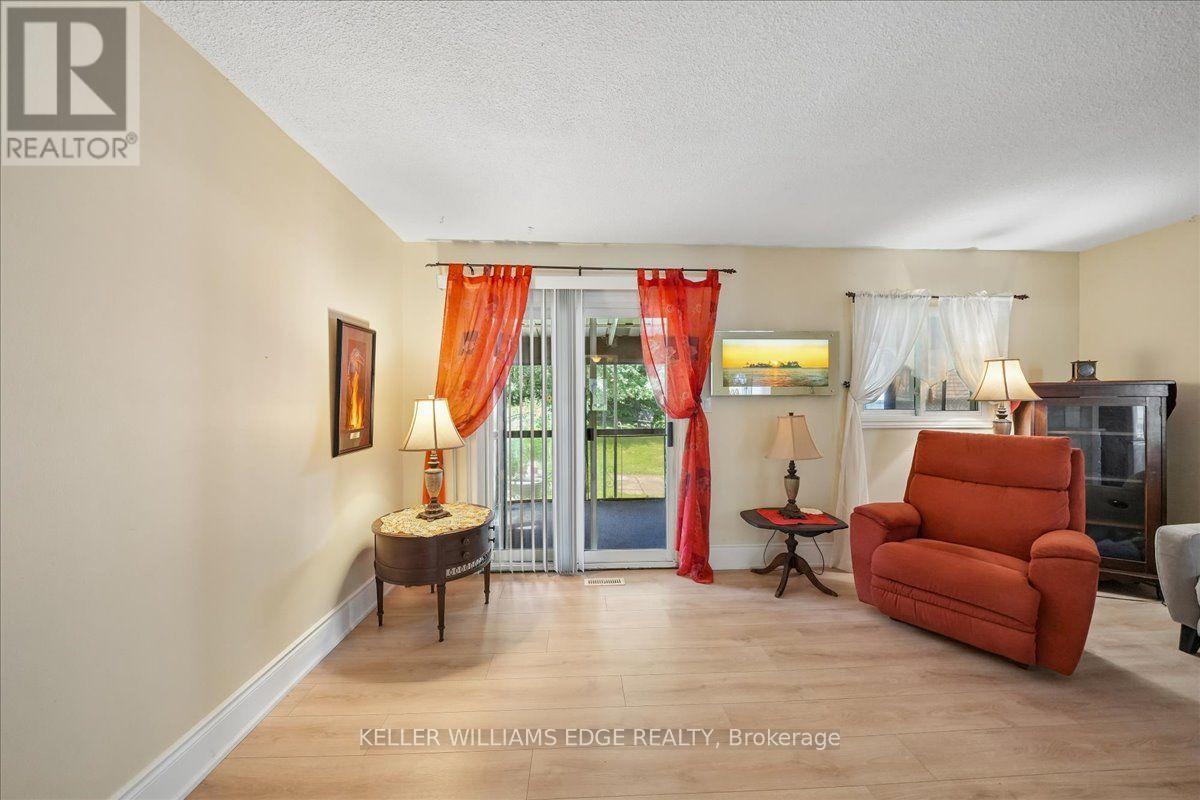 2320 MIDDLESMOOR CRESCENT - 18