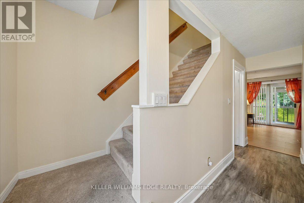 2320 MIDDLESMOOR CRESCENT - 31