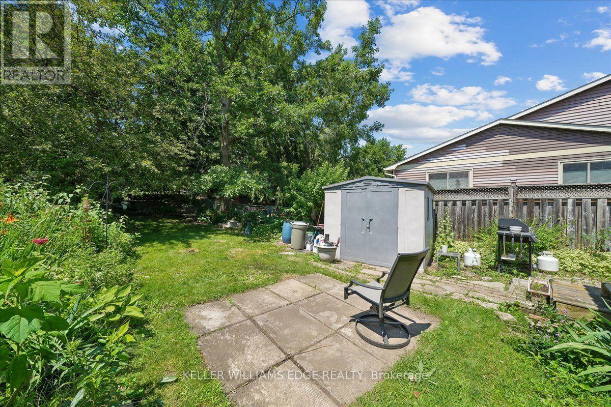2320 MIDDLESMOOR CRESCENT - 46