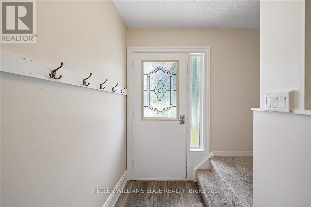 2320 MIDDLESMOOR CRESCENT - 7