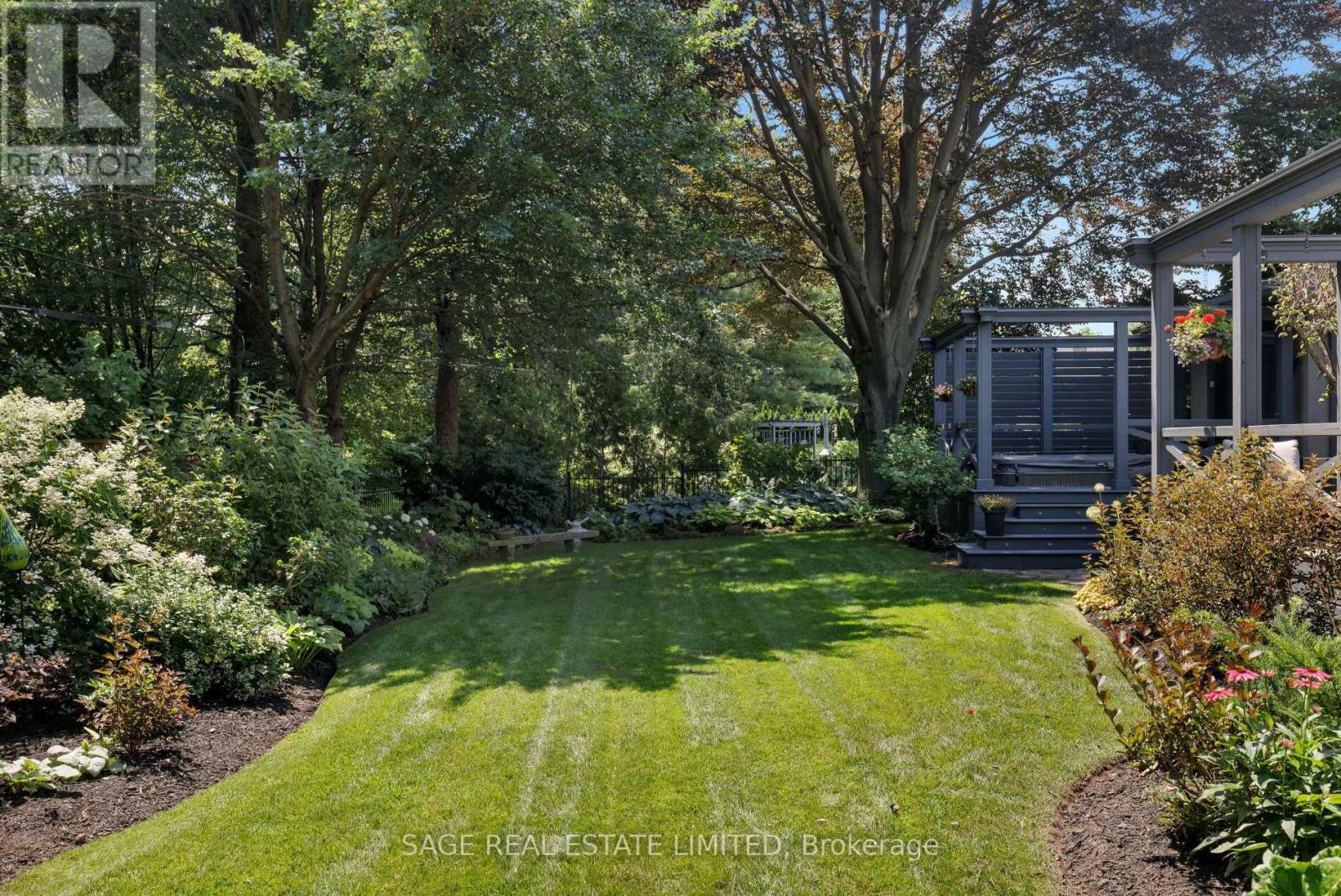 5 BLAIR ATHOL CRESCENT - 46