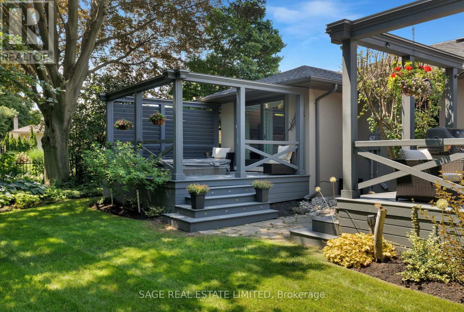 5 BLAIR ATHOL CRESCENT - 47