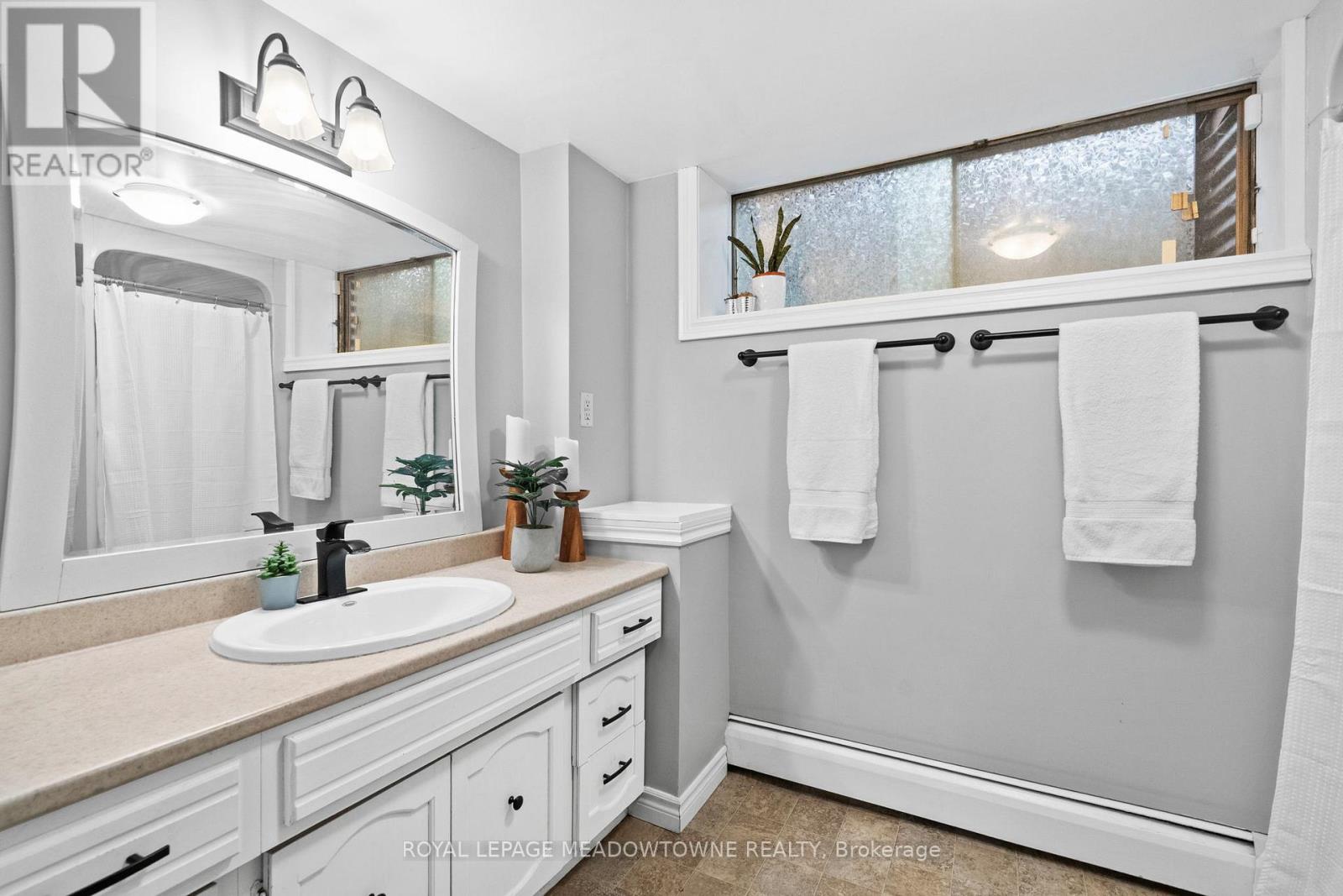 415 HIGHSIDE DRIVE - 37