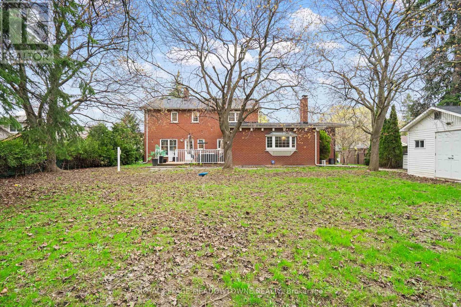 415 HIGHSIDE DRIVE - 47