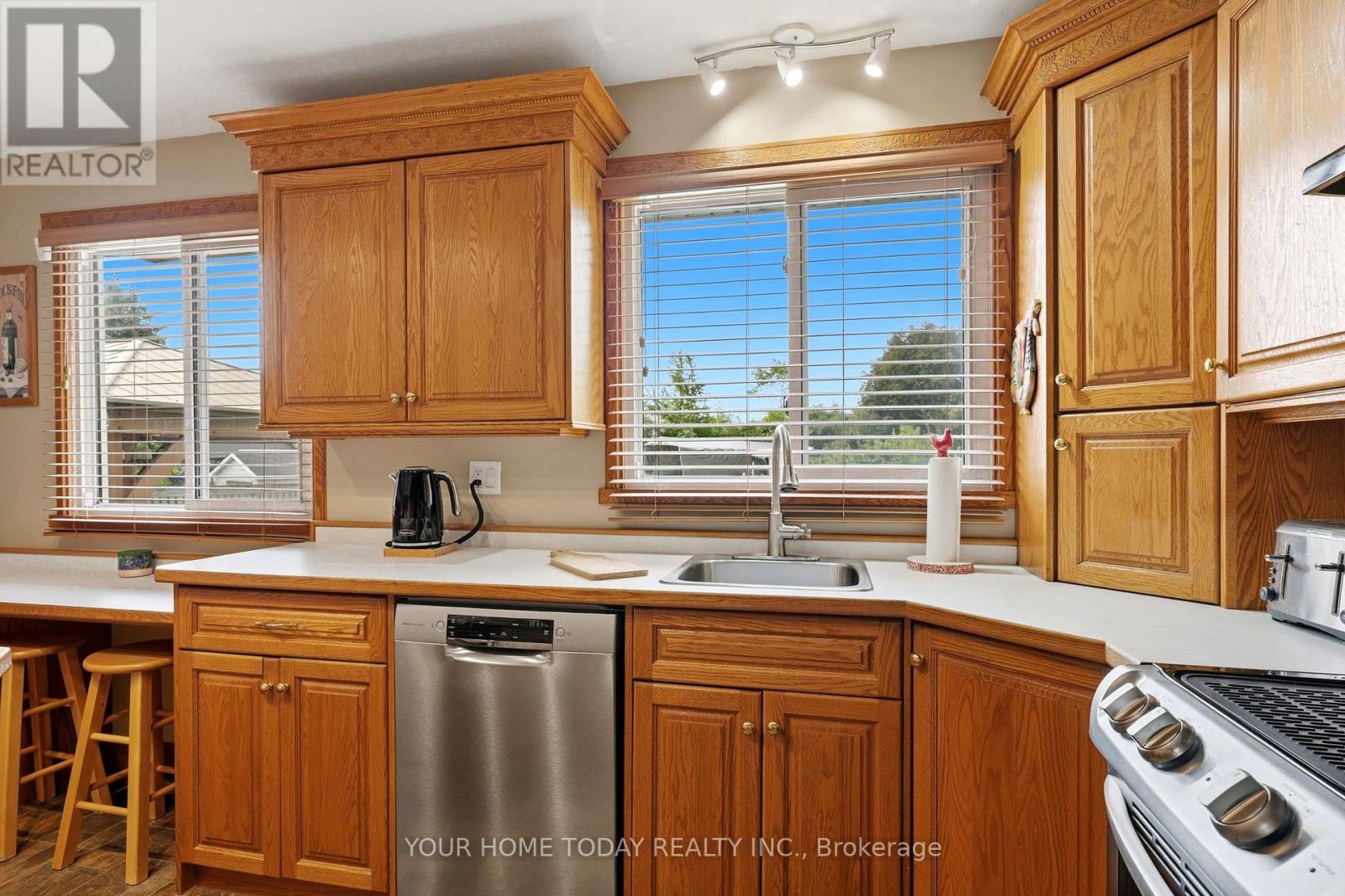 12950 SILVERCREEK DRIVE - 15