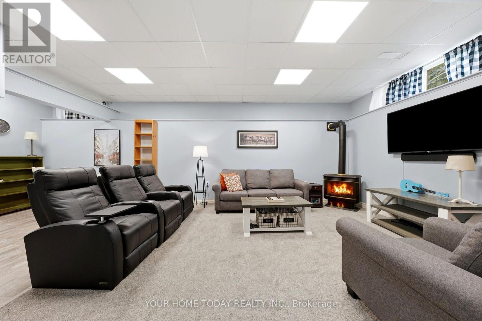 12950 SILVERCREEK DRIVE - 34