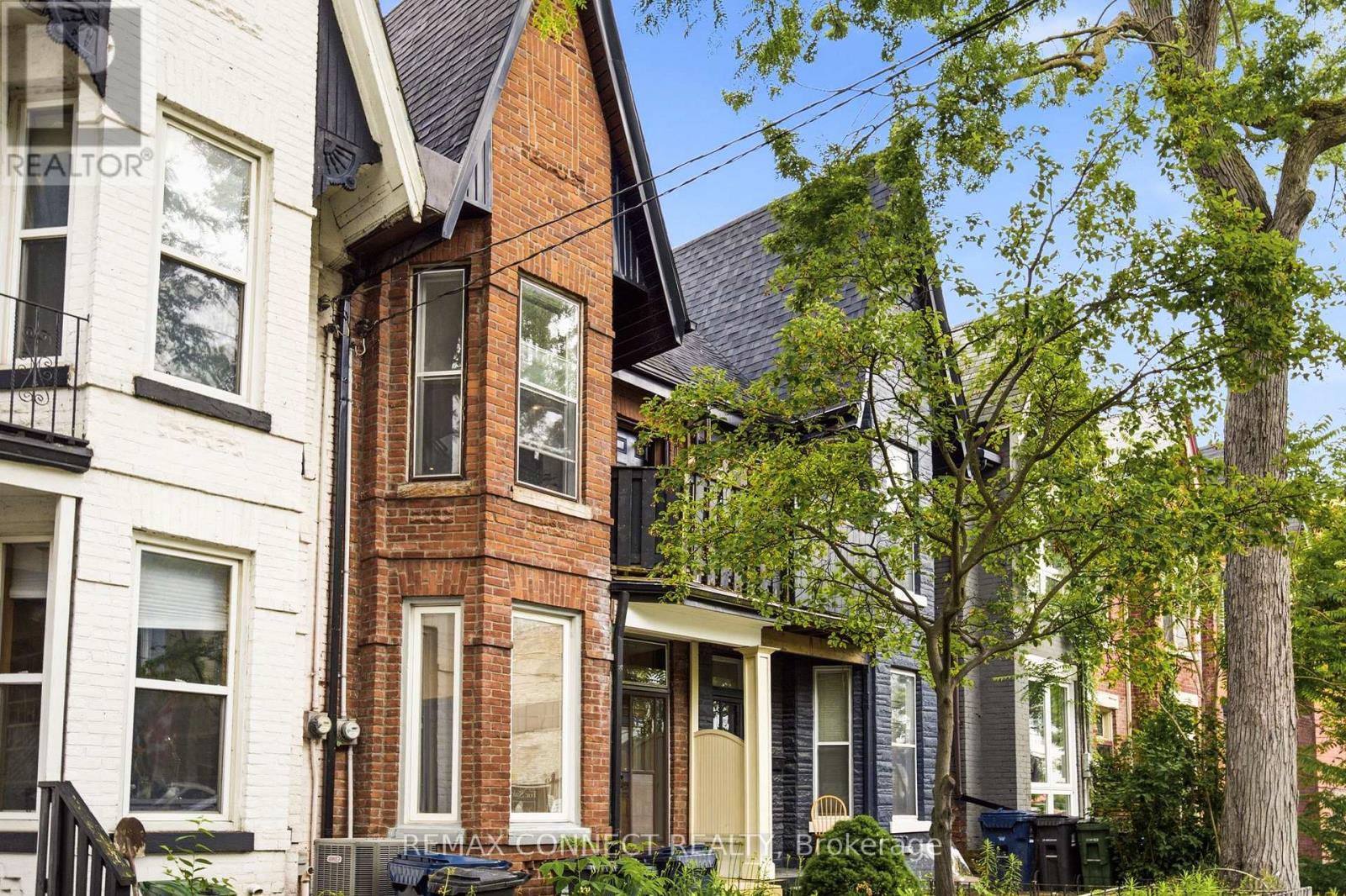 37 NOBLE STREET - 46