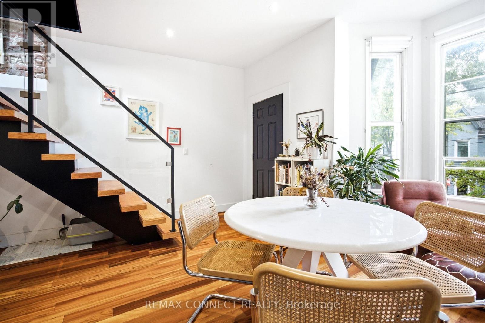 37 NOBLE STREET - 6