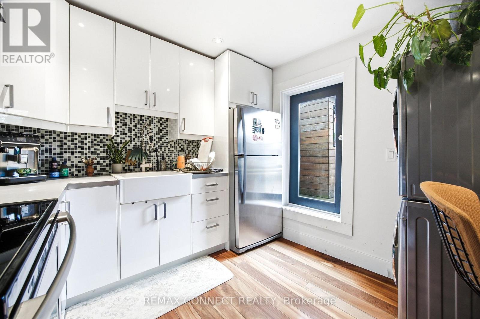 37 NOBLE STREET - 7