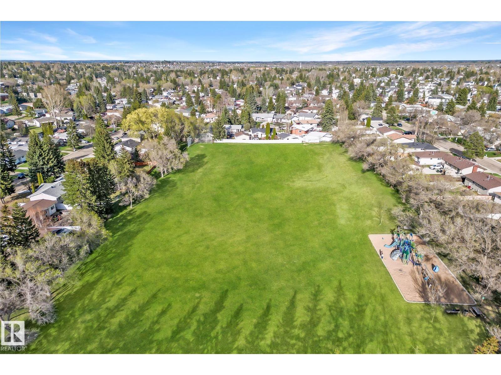 9 HUMMINGBIRD RD - 24