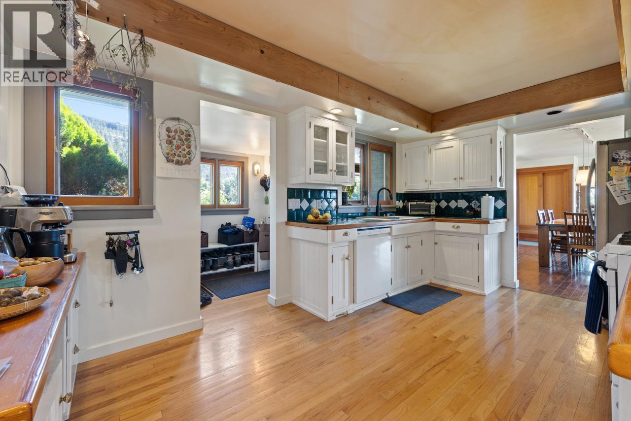 4320 Gulch Road - 17