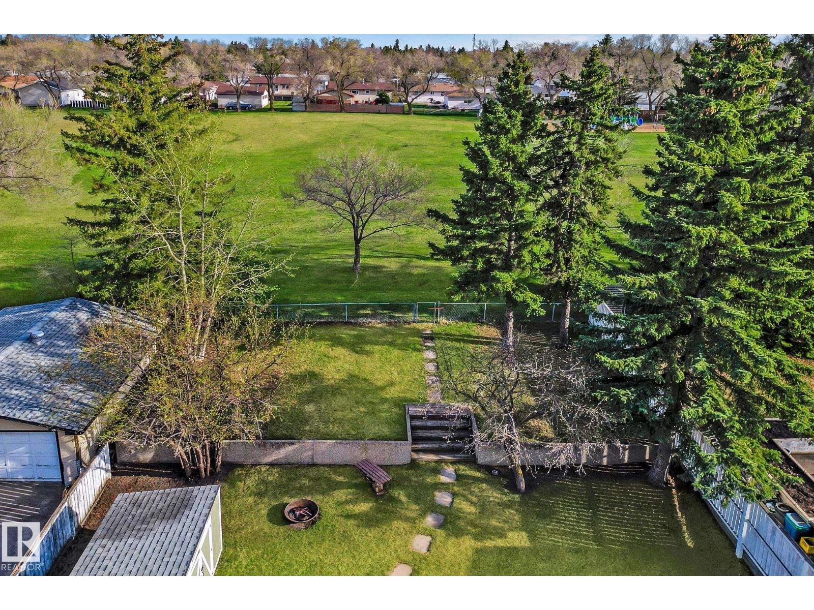 9 HUMMINGBIRD RD - 21