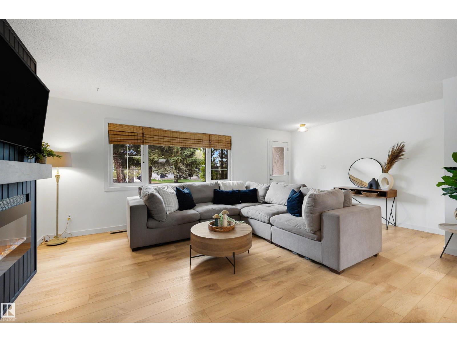 9 HUMMINGBIRD RD - 8