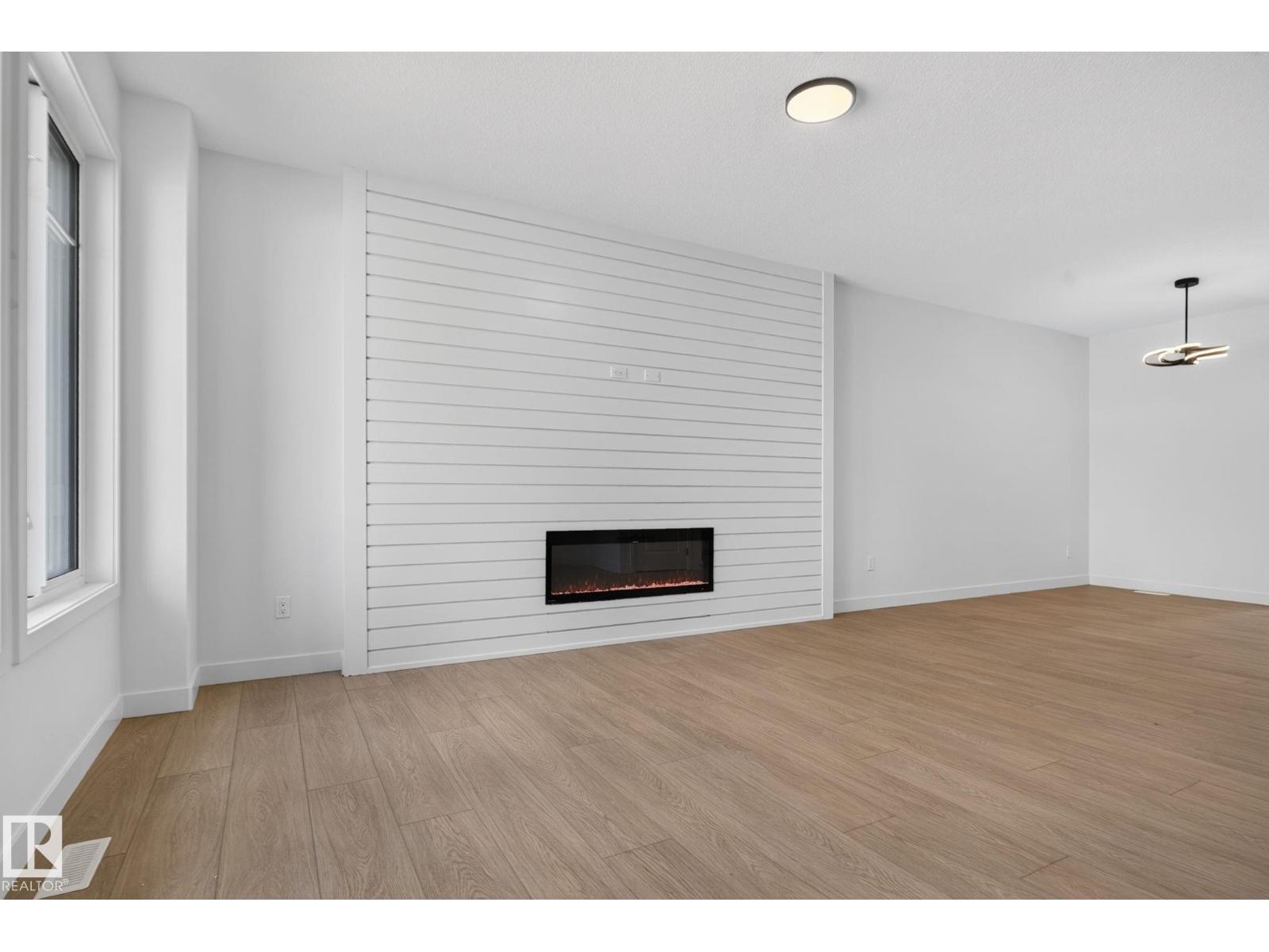 109 Westwind DR - 2