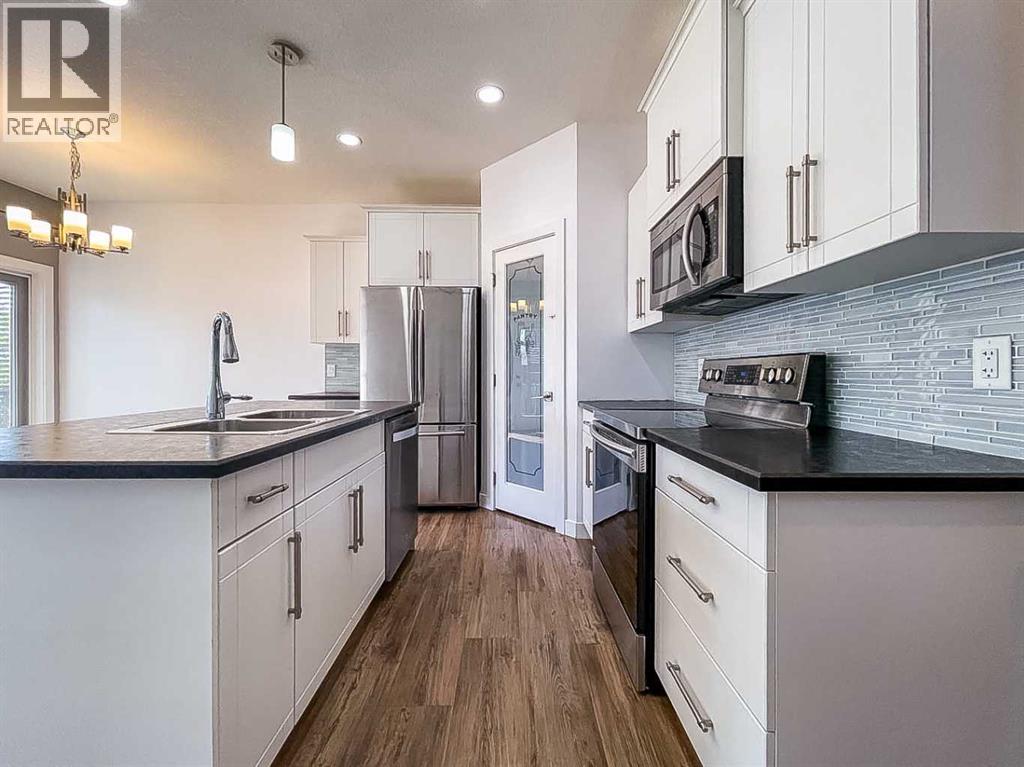 210 Athabasca Avenue - 7
