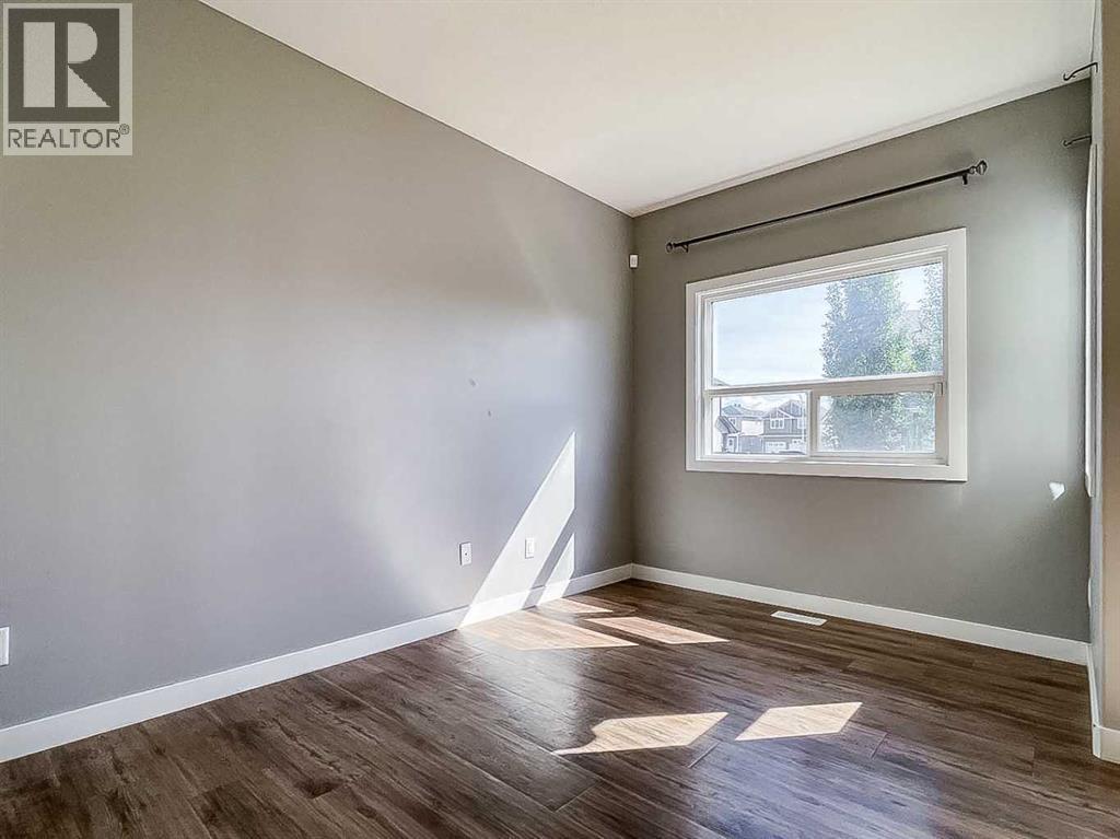 210 Athabasca Avenue - 5