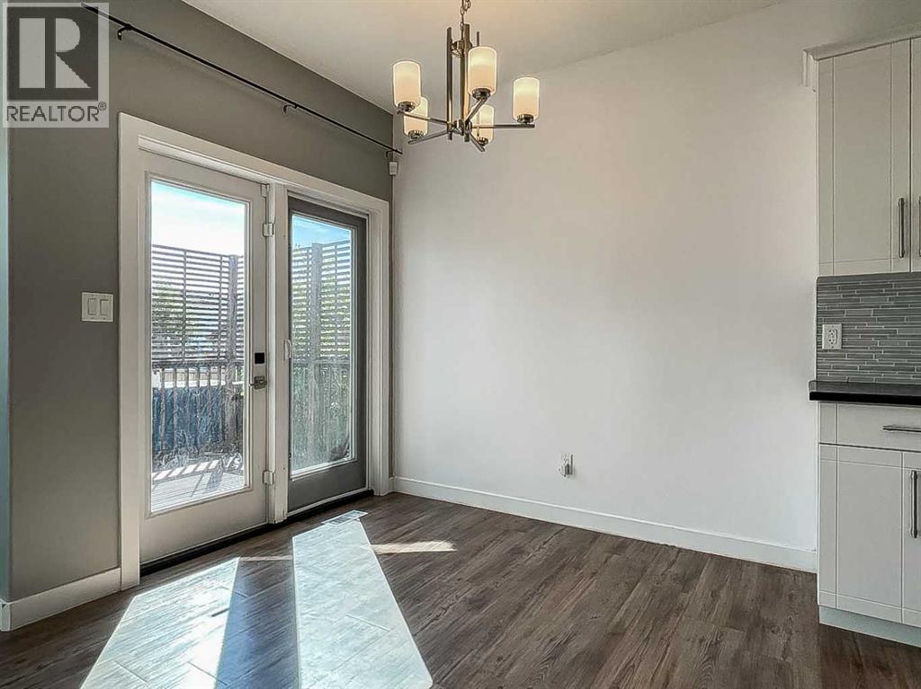 210 Athabasca Avenue - 12