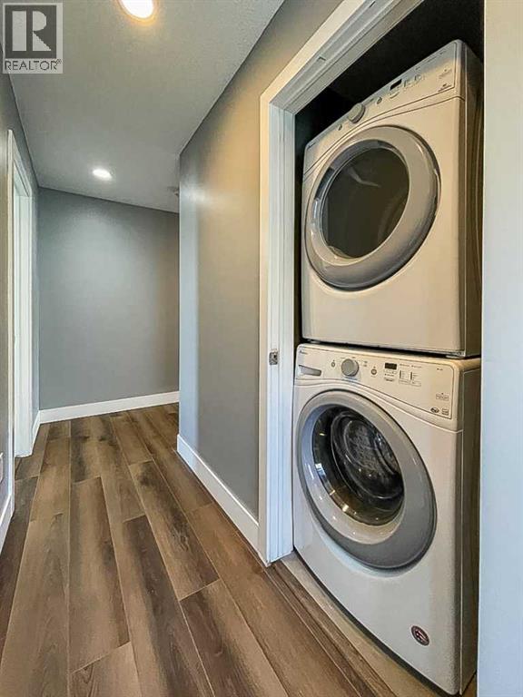 210 Athabasca Avenue - 33