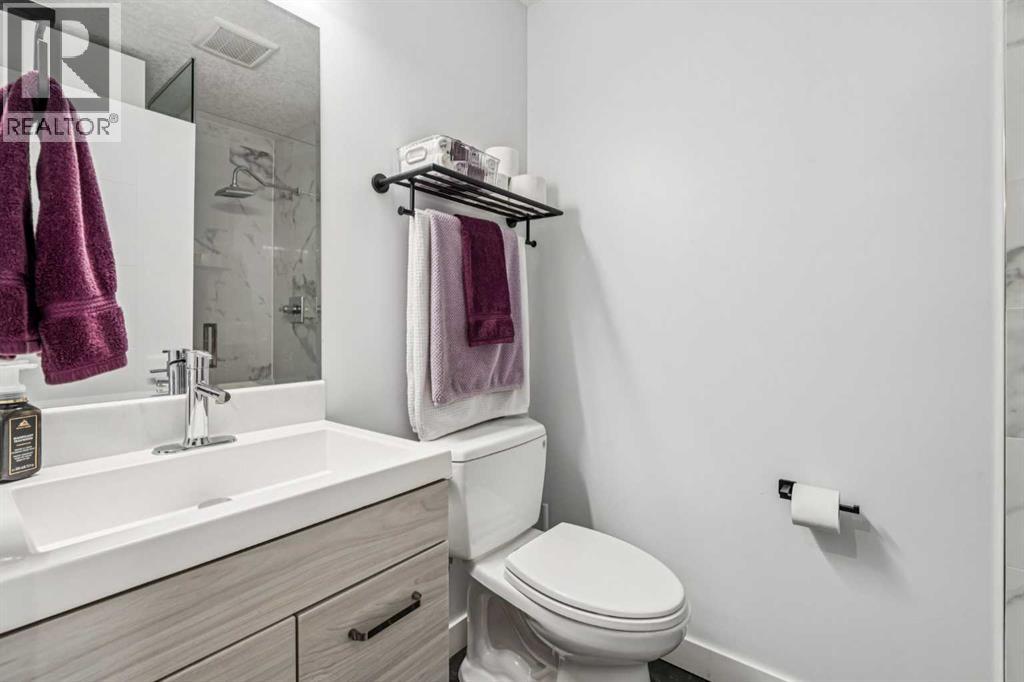2219 Munro Drive NE - 13