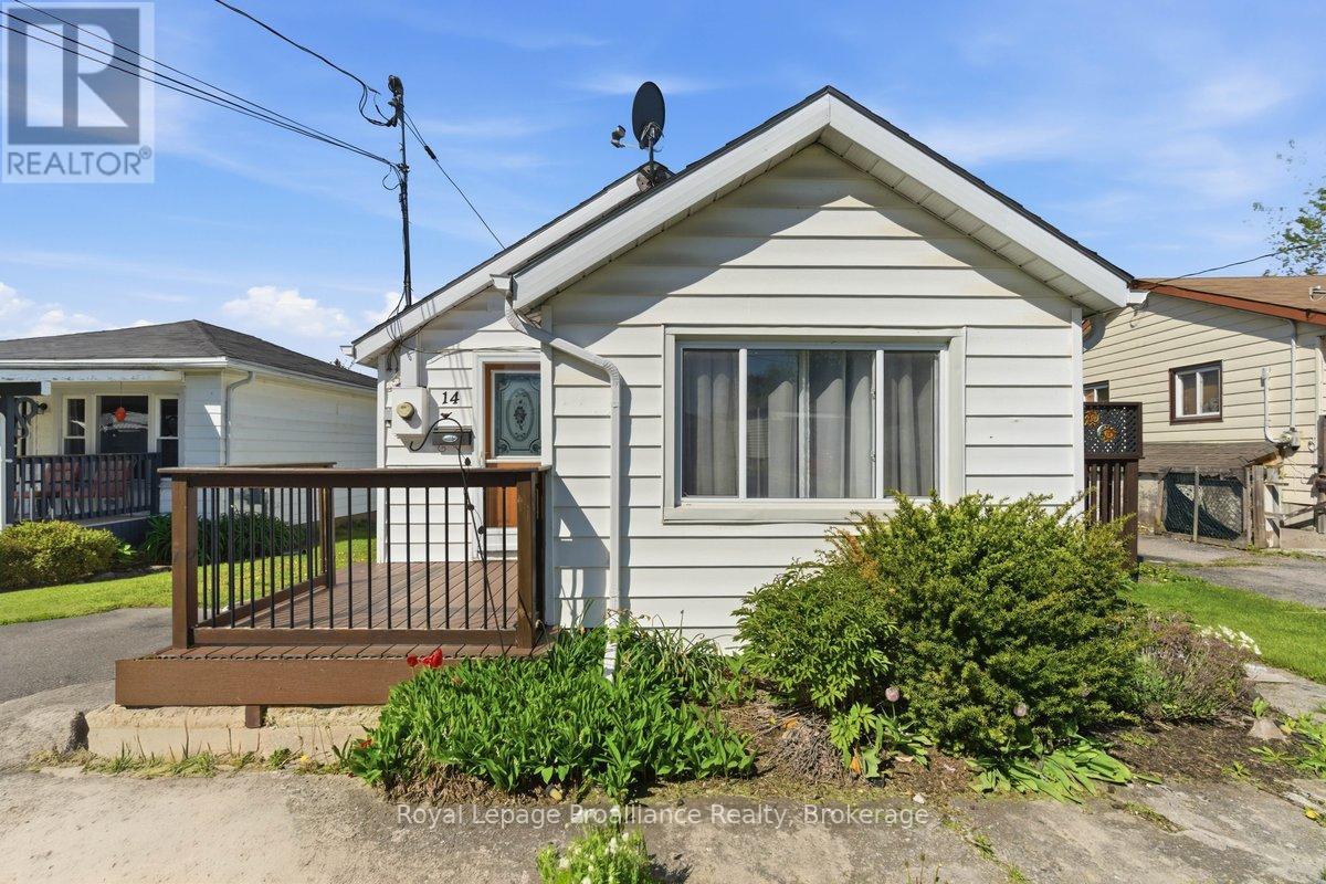 14 RAMSAY AVENUE - 1
