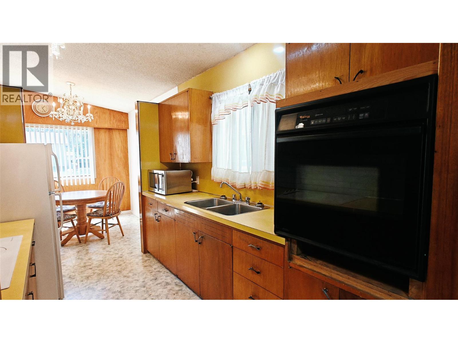 3415 Marigold Drive - 10