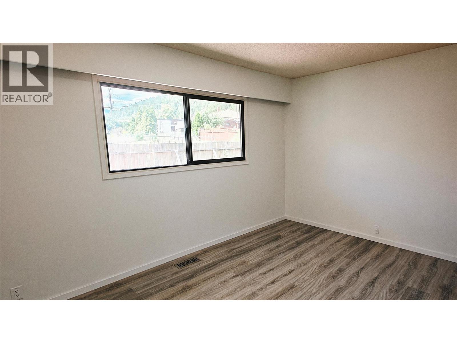 3415 Marigold Drive - 11